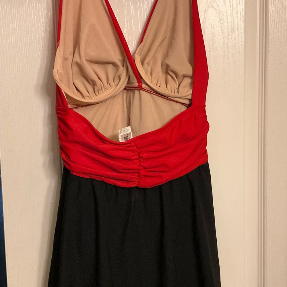 Swim dress - Picture 2 of 4